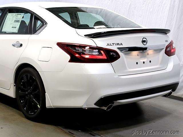 2017 Nissan Altima 2.5 SR